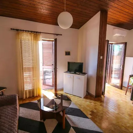 Apartment Darmy Trogir Exterior photo