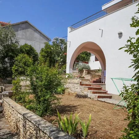 Apartment Darmy Trogir Exterior photo
